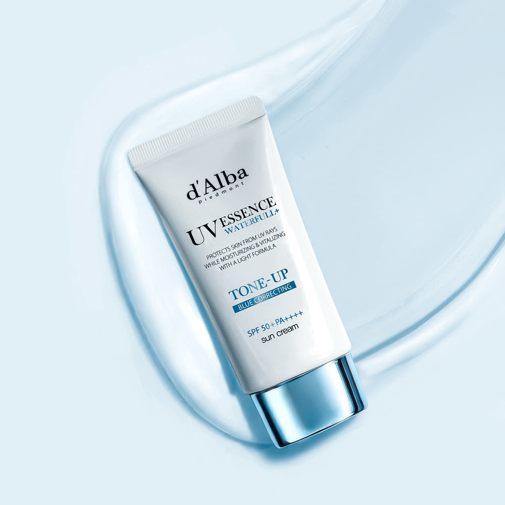 d'Alba Waterfull Blue Tone-Up Sun Cream 3